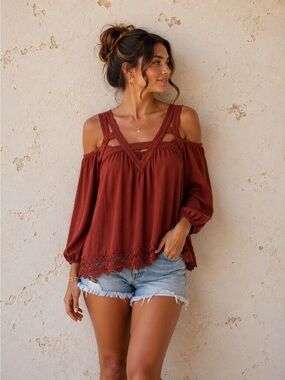 Skylar & Jade Rust Cold Shoulder Boho Blouse Lace Hem Size M Boutique Top